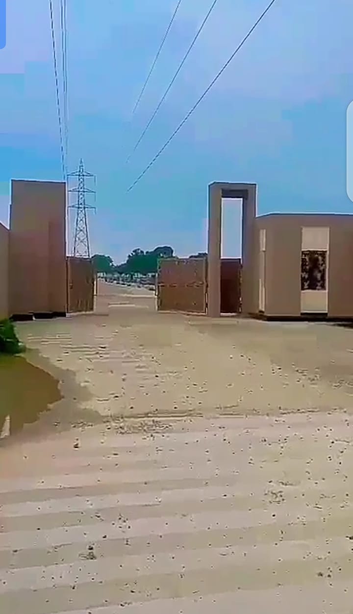Plots In Daroga Khera