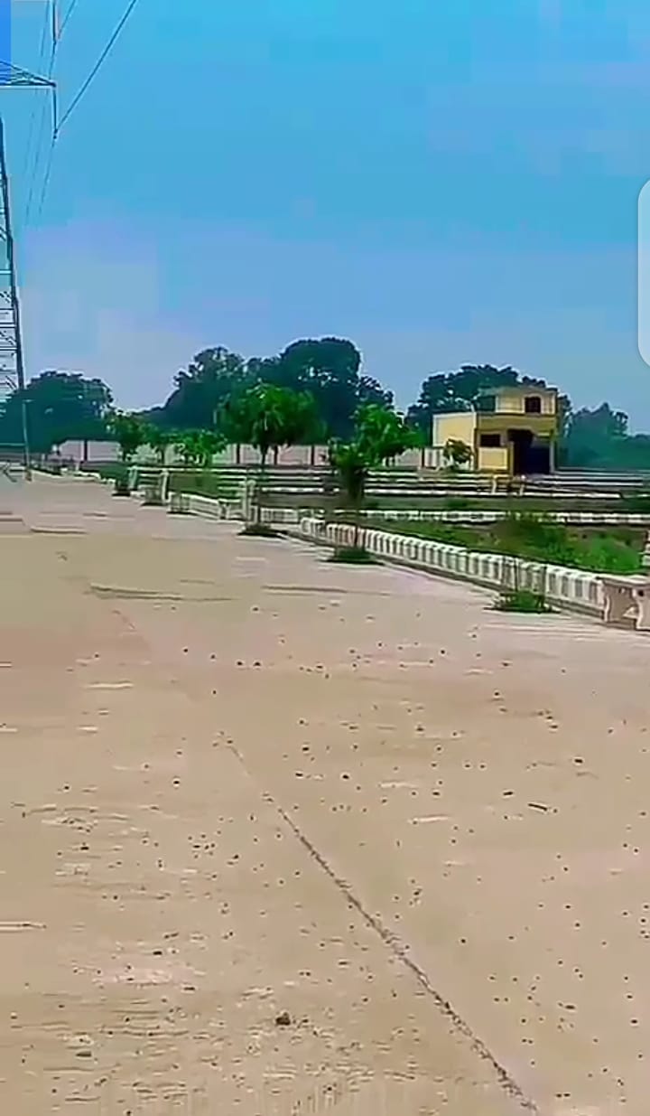 Plots In Daroga Khera