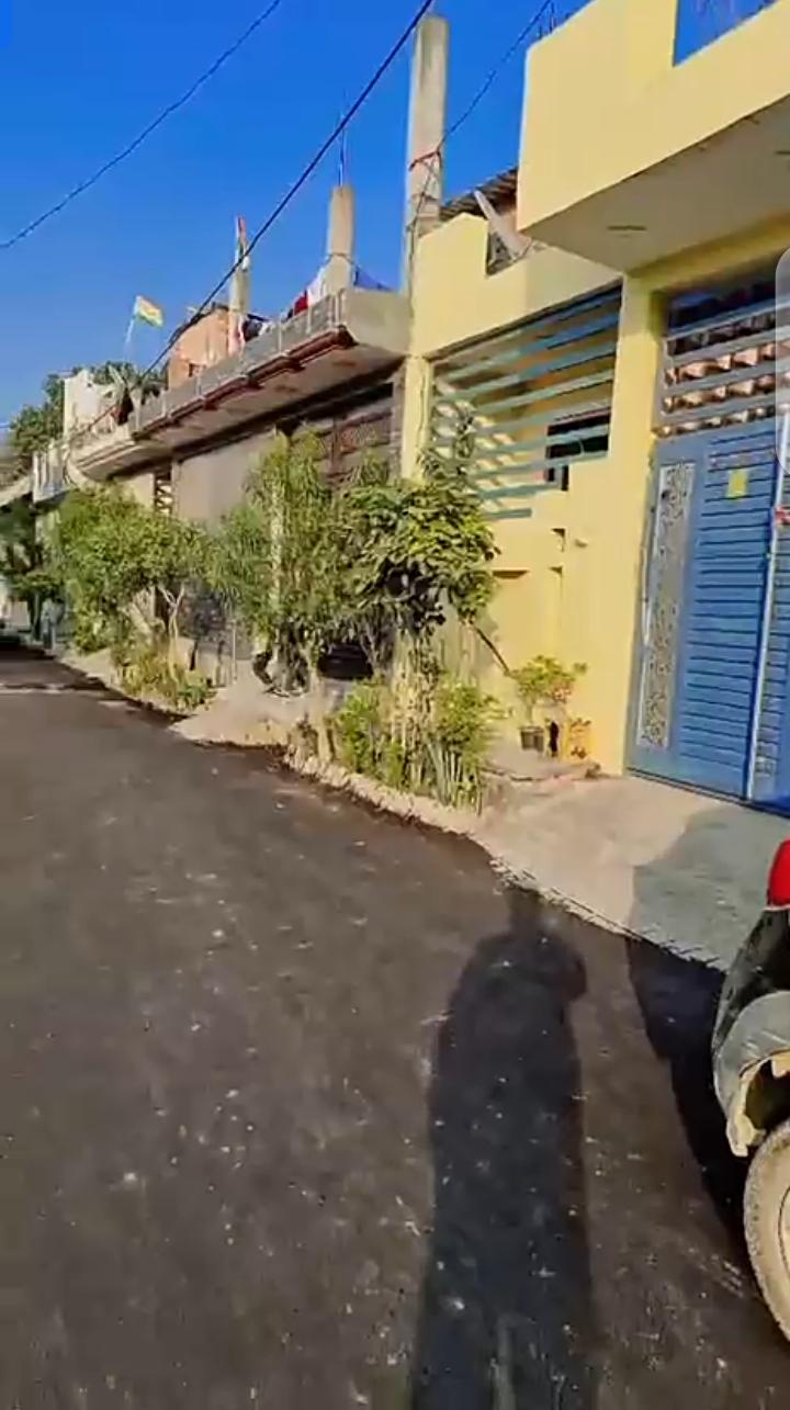 Plots Near Scooter India Chauraha