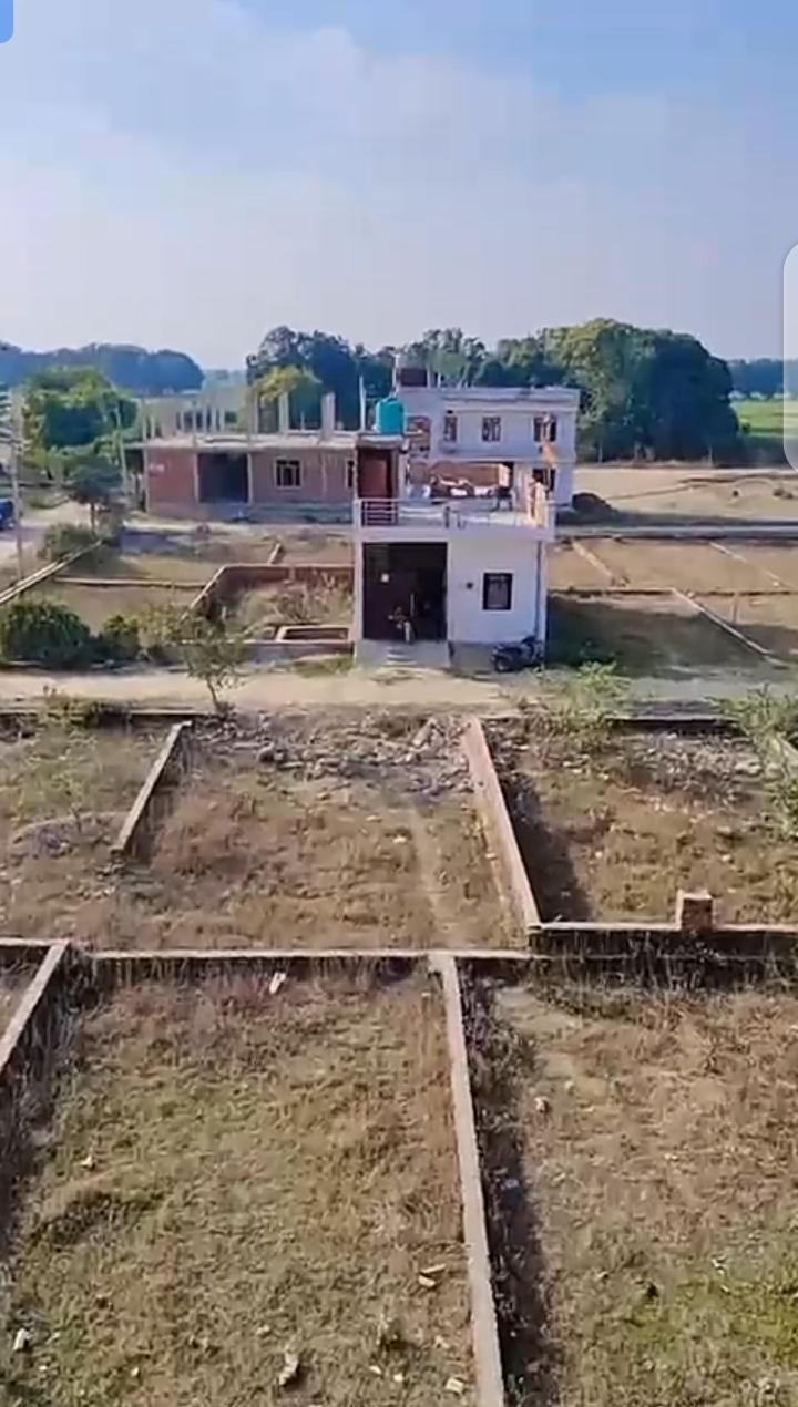 Plots Near Scooter India Chauraha