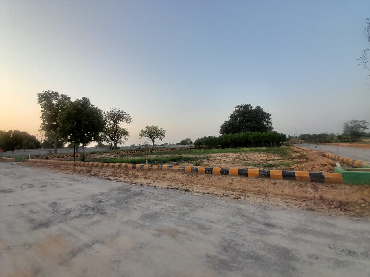 Residential Plot In Sultanpur Road Luckonw Near Gosainganj Amethi Market